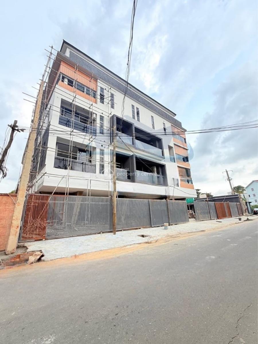Exquisite 3 Bedroom Apartment with Bq in Elite Estate, Shonibare Estate, Maryland, Lagos, Flat / Apartment for Sale