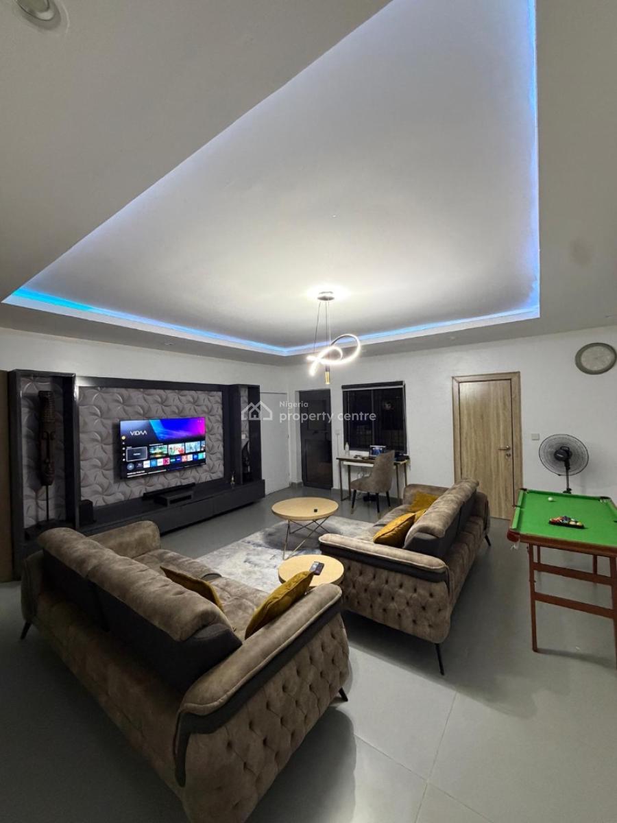 Luxury Smart 3 Bedroom Service and Furnished Apartment, Wuye, Abuja, Flat / Apartment Short Let