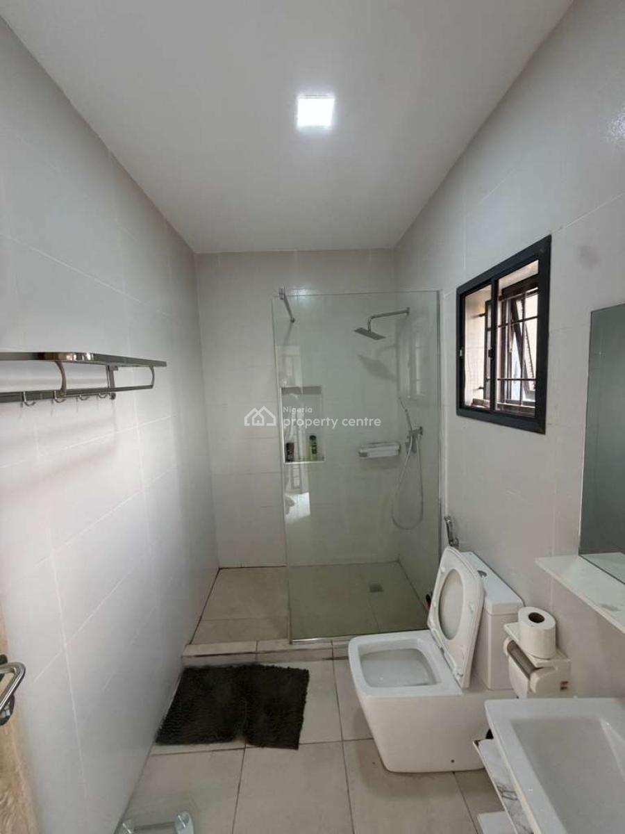Luxury Smart 3 Bedroom Service and Furnished Apartment, Wuye, Abuja, Flat / Apartment Short Let