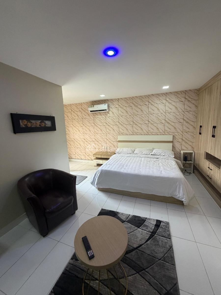 Luxury Smart 3 Bedroom Service and Furnished Apartment, Wuye, Abuja, Flat / Apartment Short Let
