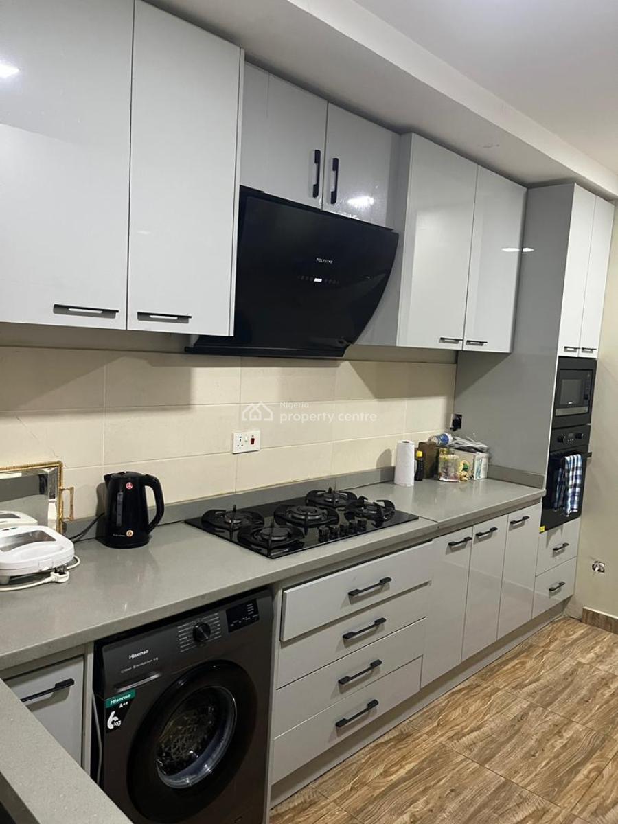 Luxury Smart 3 Bedroom Service and Furnished Apartment, Wuye, Abuja, Flat / Apartment Short Let