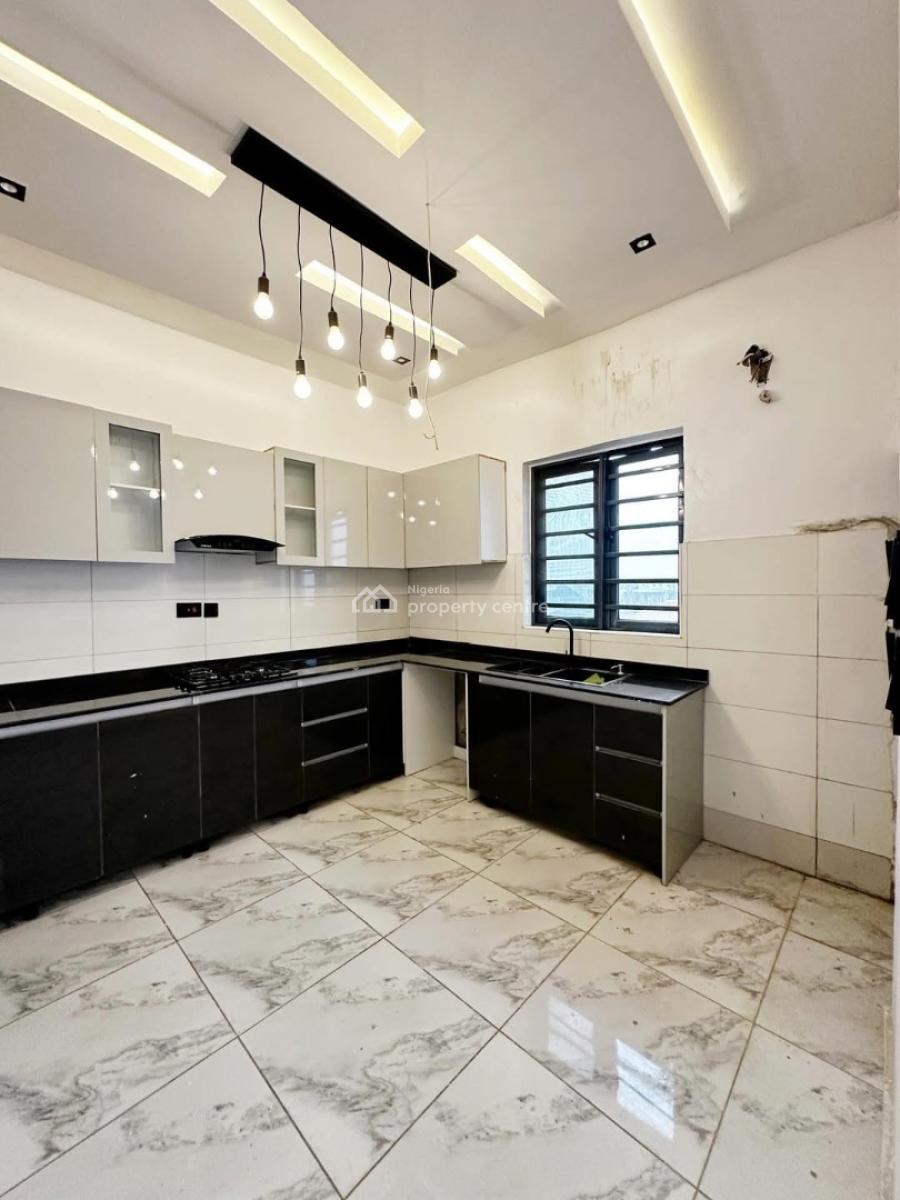 2 Bedroom Apartment Furnished & Unfurnished, Ikate, Lekki, Lagos, House for Sale