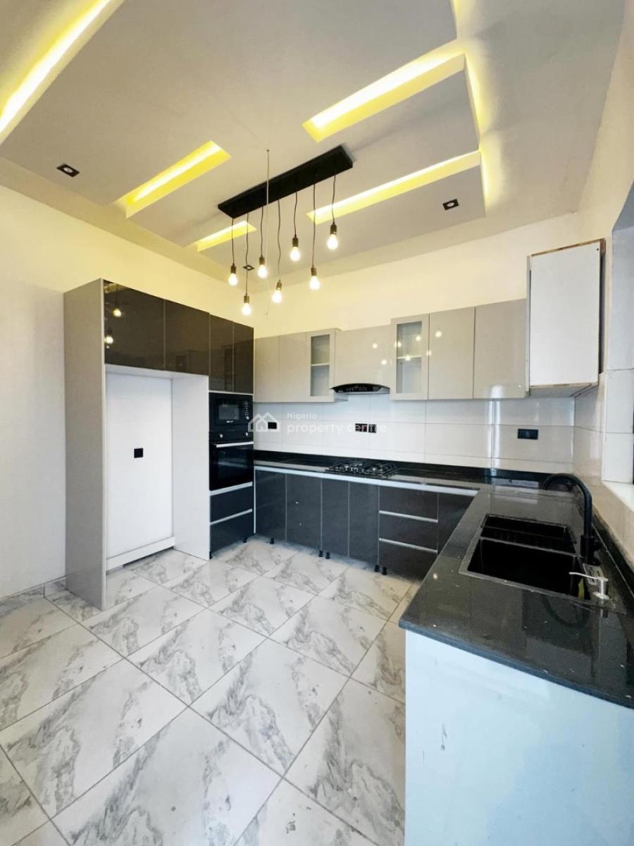 2 Bedroom Apartment Furnished & Unfurnished, Ikate, Lekki, Lagos, House for Sale