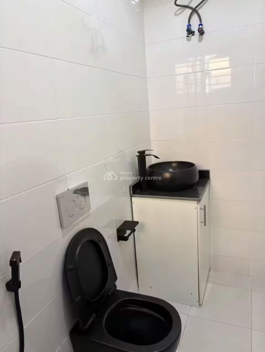 Madisonvillage Secure Studio Apartment, Opposite Riverpark Estate, Lugbe District, Abuja, Flat / Apartment Short Let