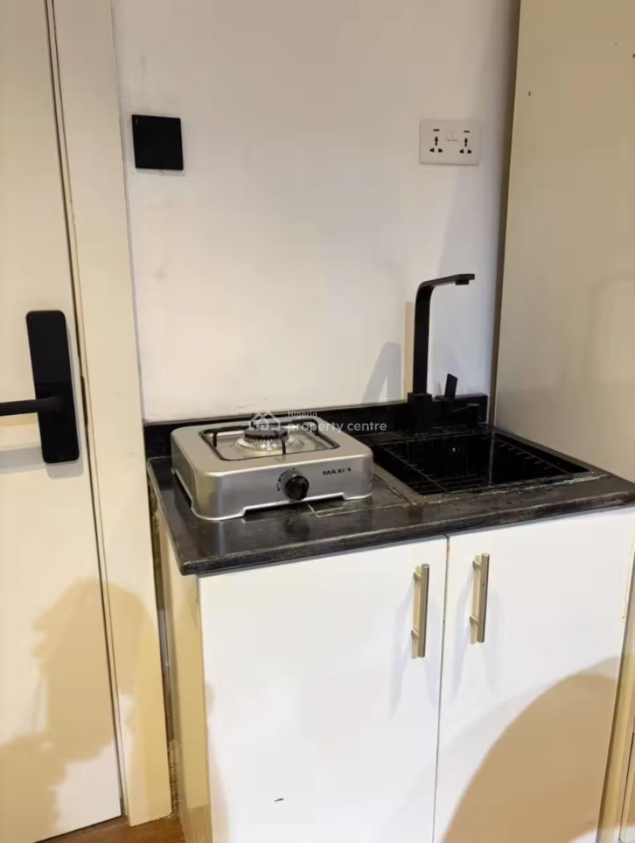 Madisonvillage Secure Studio Apartment, Opposite Riverpark Estate, Lugbe District, Abuja, Flat / Apartment Short Let
