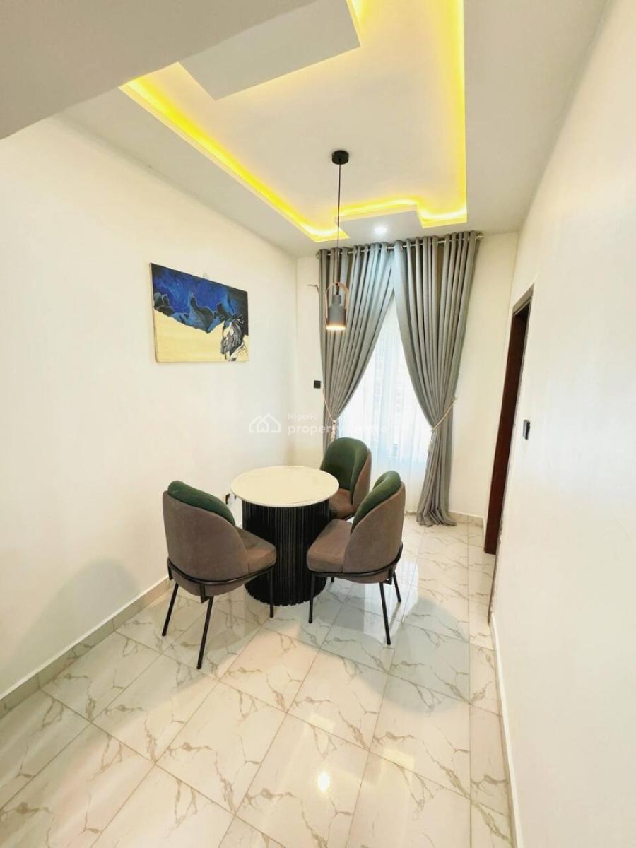 Madisonvillage Green Cozy 2 Bedroom Apartment, Opposite Riverpark Estate, Lugbe District, Abuja, Flat / Apartment Short Let