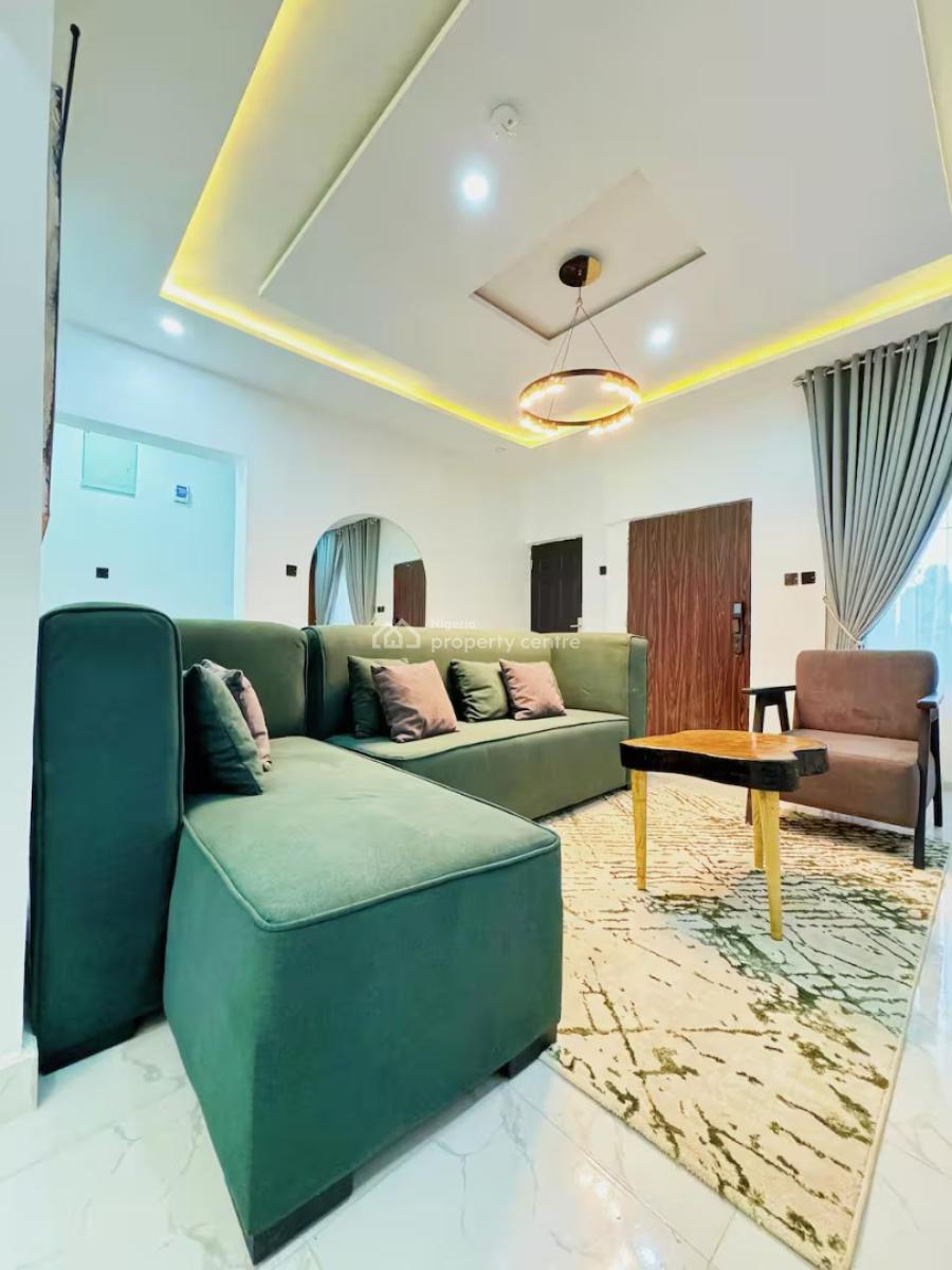 Madisonvillage Green Cozy 2 Bedroom Apartment, Opposite Riverpark Estate, Lugbe District, Abuja, Flat / Apartment Short Let