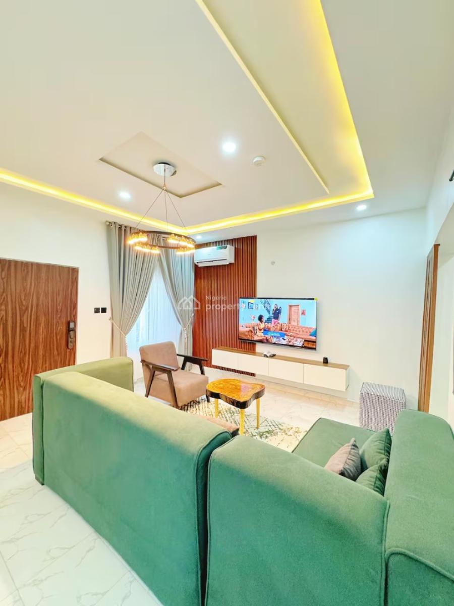 Madisonvillage Green Cozy 2 Bedroom Apartment, Opposite Riverpark Estate, Lugbe District, Abuja, Flat / Apartment Short Let