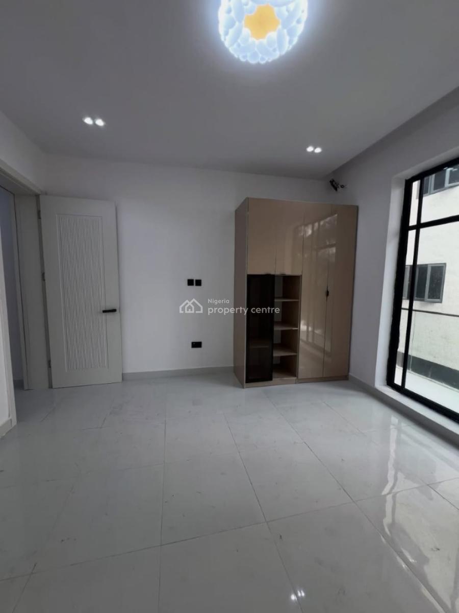 2 Bedroom Flat, Off Domino Pizza Ologolo Lekki Lagos, Ologolo, Lekki, Lagos, Flat / Apartment for Rent