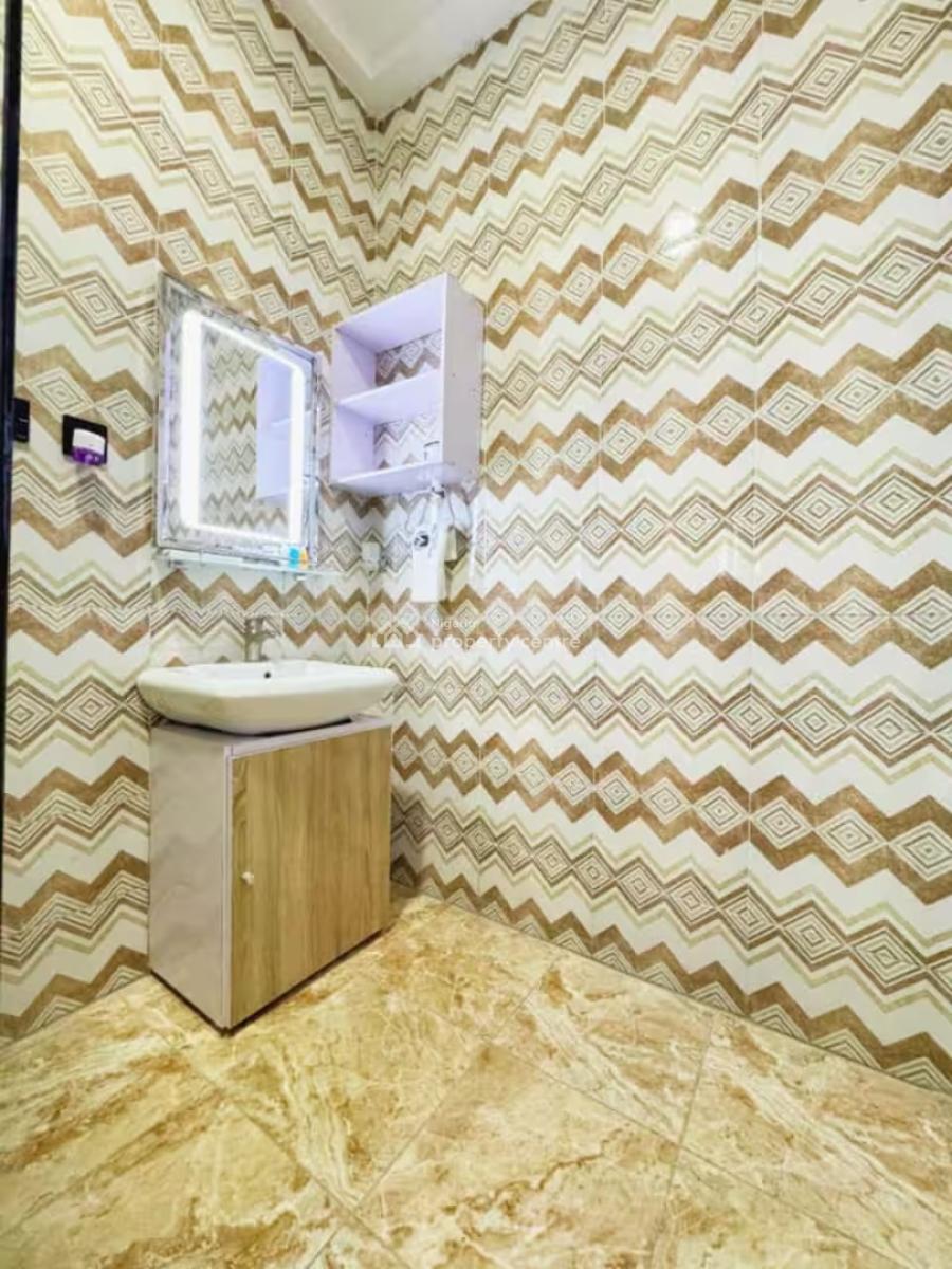Madisonvillage Blue Stylish 2 Bedroom Apartment, Opposite Riverpark Estate, Lugbe District, Abuja, Flat / Apartment Short Let