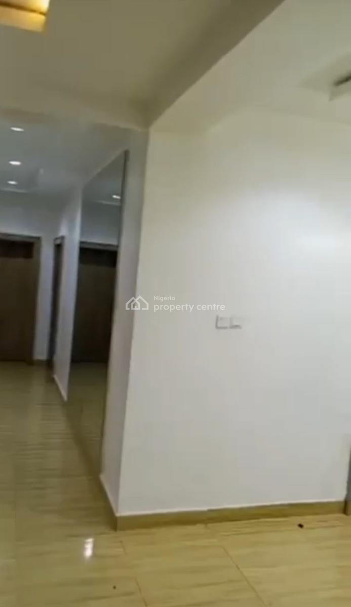 Clean Spacious 3 Bedroom Flat with Bq, Tarred Rd, Wuye Main(tarred Rd), Wuye, Abuja, Flat / Apartment for Rent