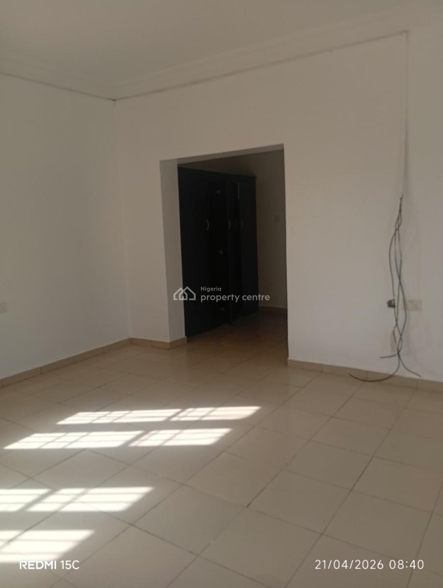 Specious 3bedroom Flat First  Floor, Lokogoma District, Abuja, Flat / Apartment for Sale