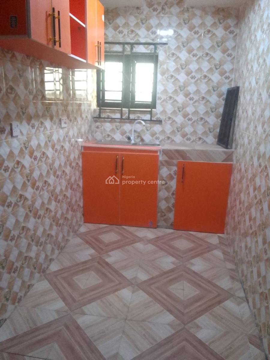 a Luxury 2bedroom with All Rooms Ensuite, Olaniyi Street, New Oko-oba, Agege, Lagos, Flat / Apartment for Rent