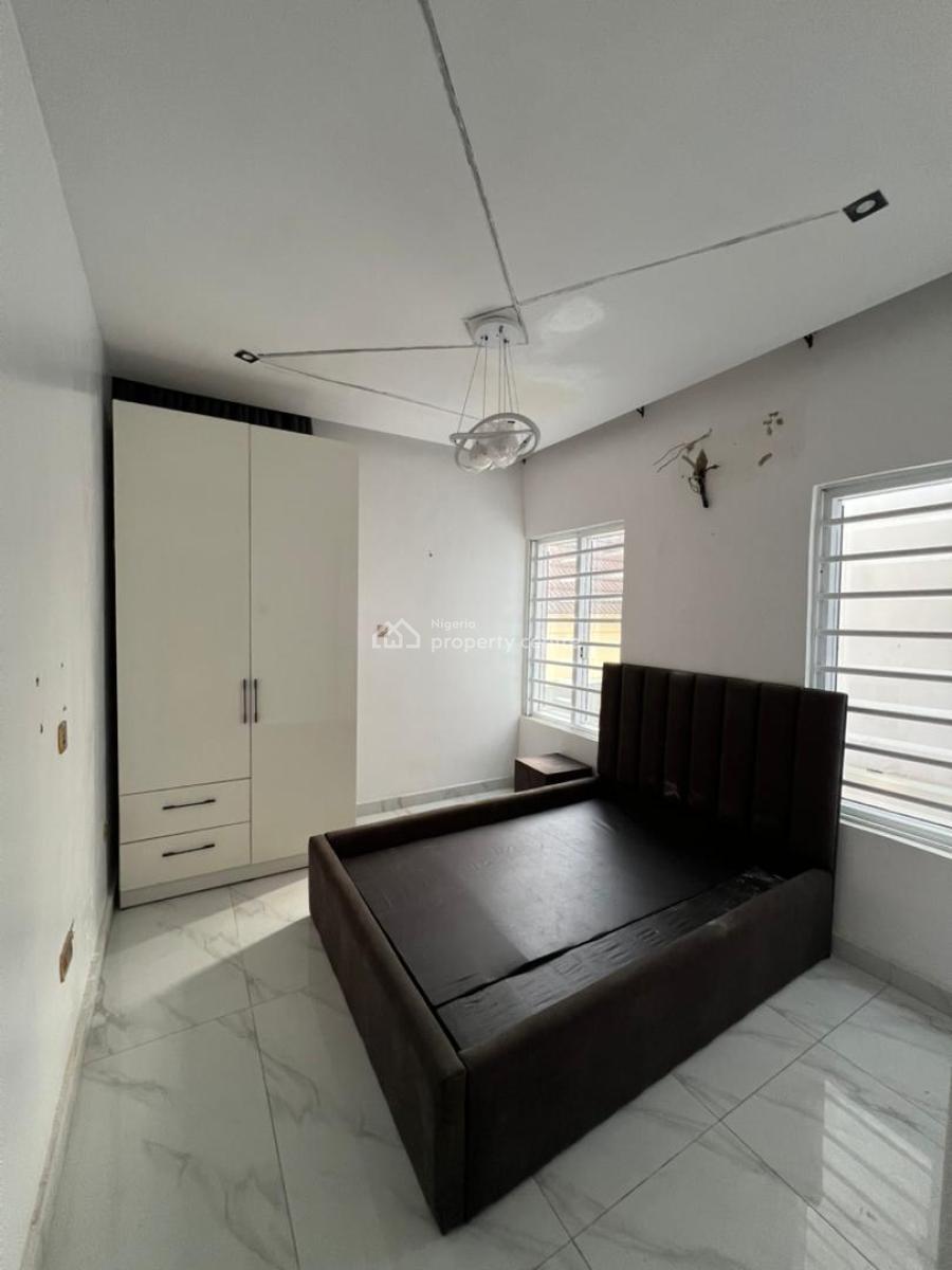 5bed Datched Duplex with Bq and a Swimming Pool, Chevron Lekki Lagos, Lekki, Lagos, Semi-detached Duplex for Rent