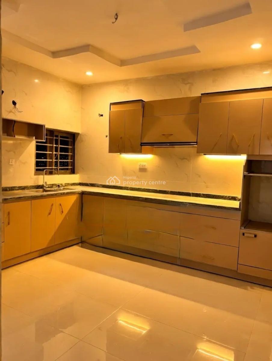 Luxury 5 Bedroom Duplex with Excellent Facilities in Lugbe -abuja, Lugbe District. Abuja - Nigeria., Lugbe District, Abuja, Detached Duplex for Sale