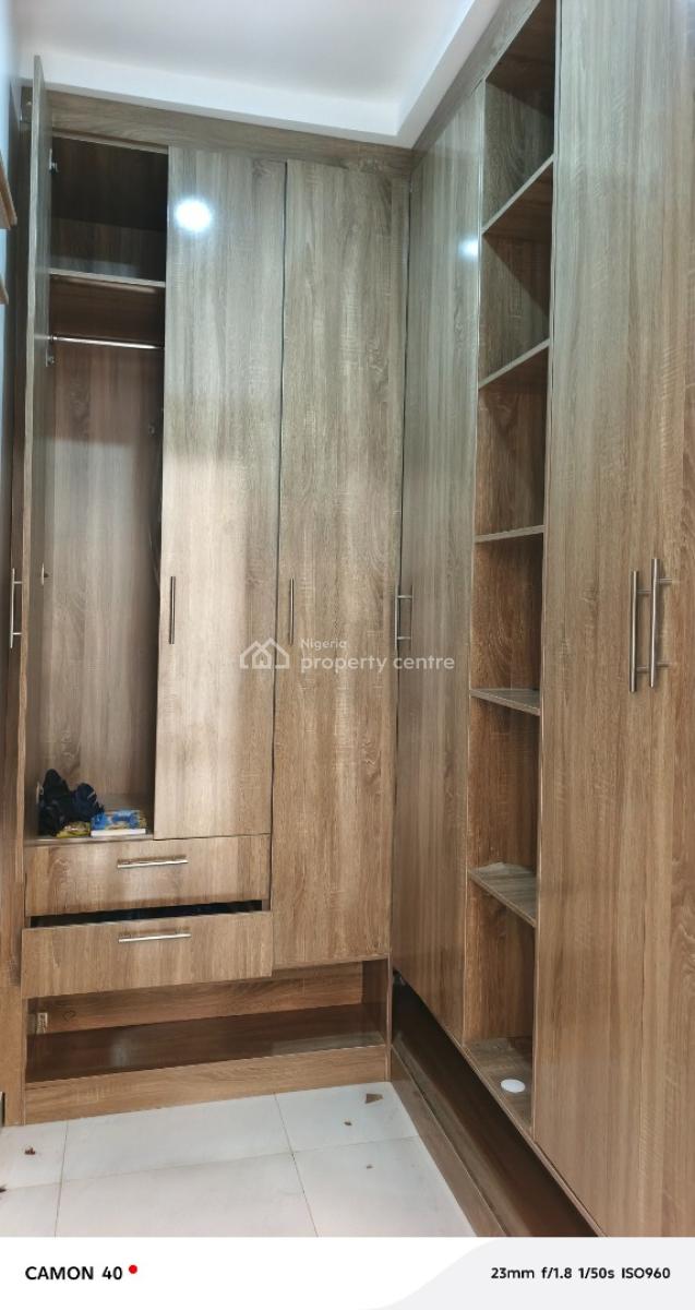 Spacious 3 Bedroom Flat, Idu Inside an Estate, Idu Industrial, Abuja, Flat / Apartment for Rent