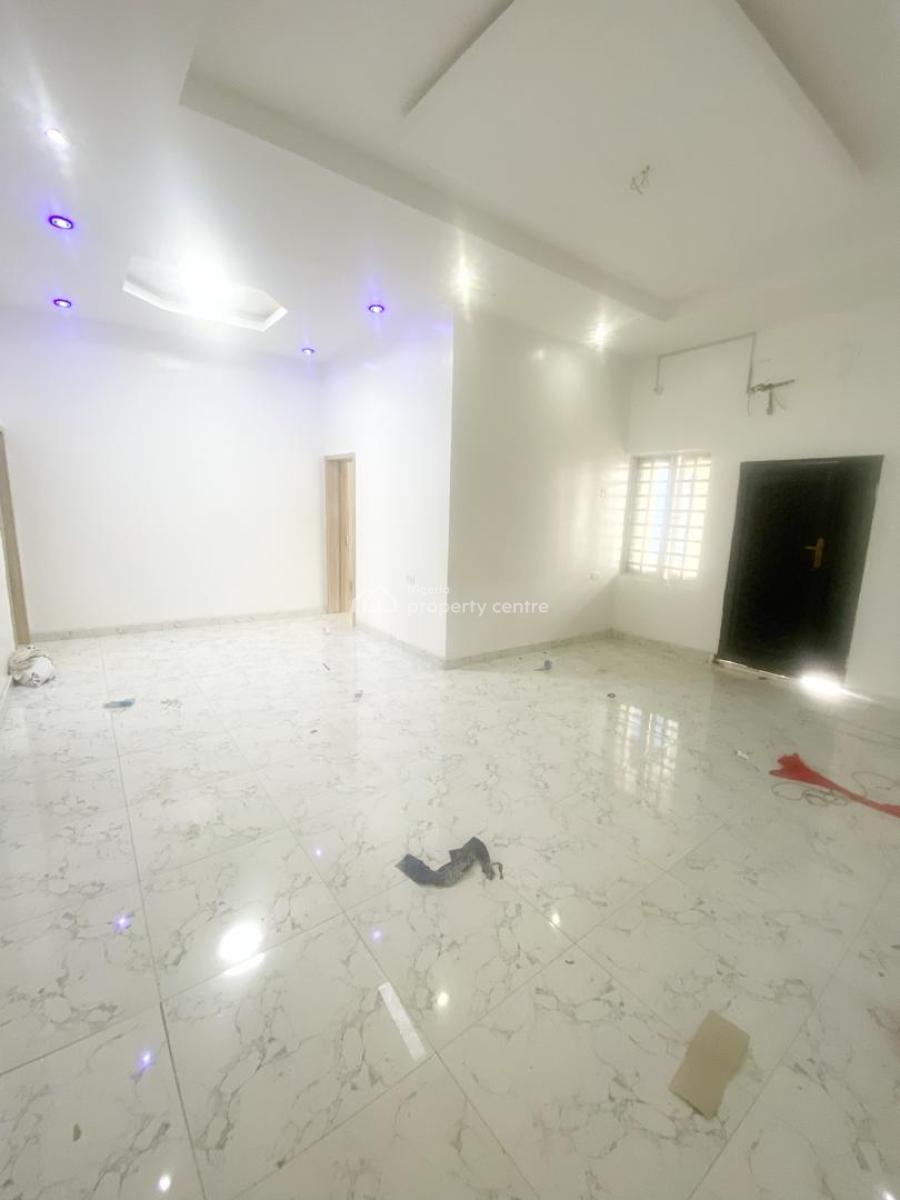 Lovely Pop 2 Bedroom Flat Ensuit, Short Drive From Magodo Gra, Opic, Isheri North, Lagos, Flat / Apartment for Rent