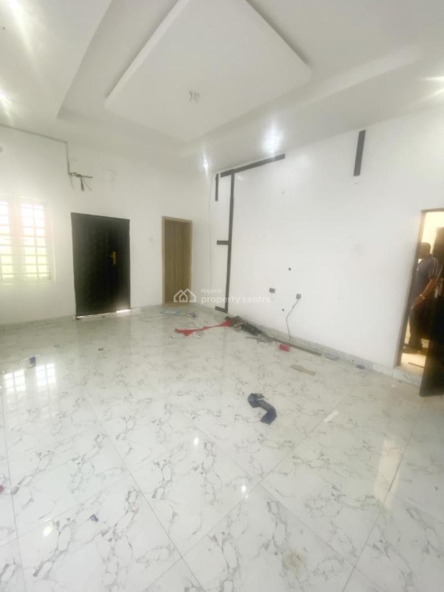 Lovely Pop 2 Bedroom Flat Ensuit, Short Drive From Magodo Gra, Opic, Isheri North, Lagos, Flat / Apartment for Rent