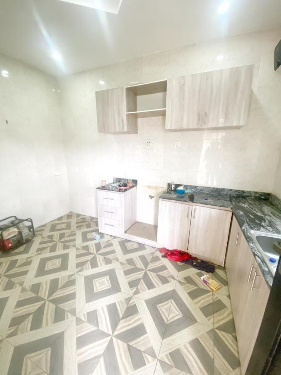 Lovely Pop 2 Bedroom Flat Ensuit, Short Drive From Magodo Gra, Opic, Isheri North, Lagos, Flat / Apartment for Rent