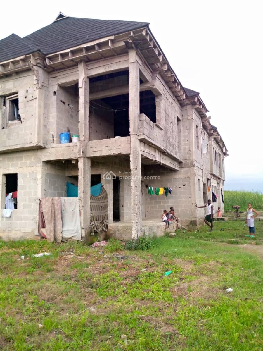 Massive 5 Bedroom Duplex with 2units of 3 Bedroom Flat  Carcas, Sunview Estate, Sangotedo, Ajah, Lagos, Detached Duplex for Sale