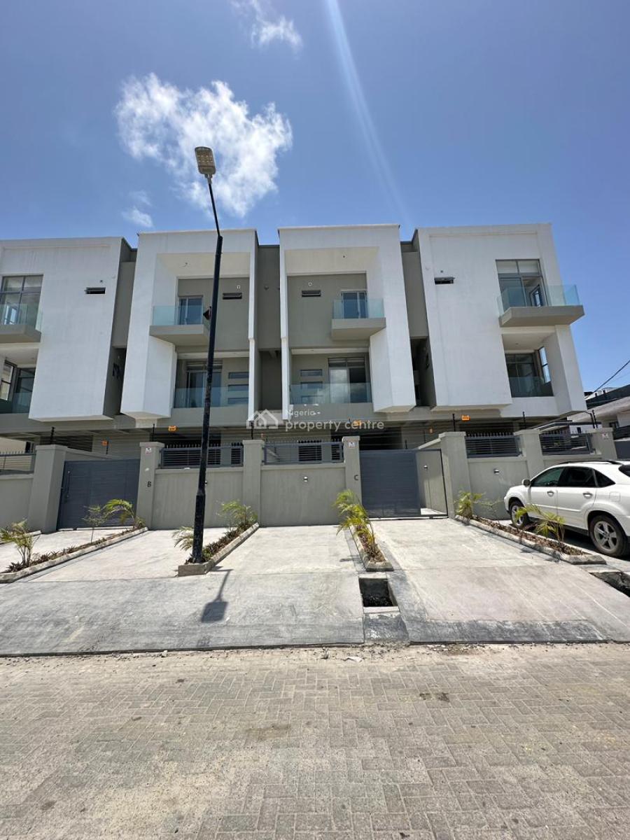 Strategic Luxury Spacious 4 Bedroom Terrace Duplex with Bq, Lekki Phase 1, Lekki, Lagos, Terraced Duplex for Sale