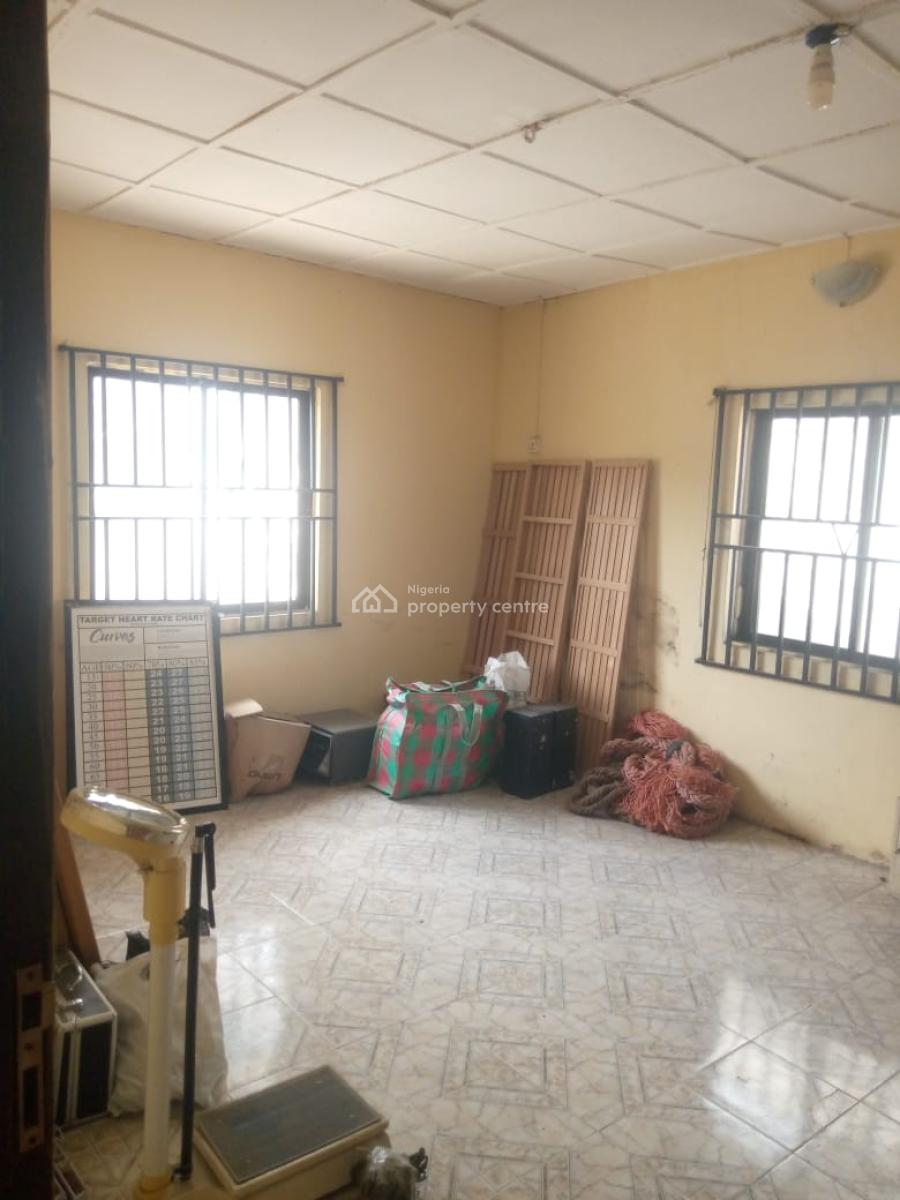 Very Spacious and Beautiful Well Maintained 2 Bedroom Apartment, Phase 2, Lakowe, Ibeju Lekki, Lagos, Flat / Apartment for Rent
