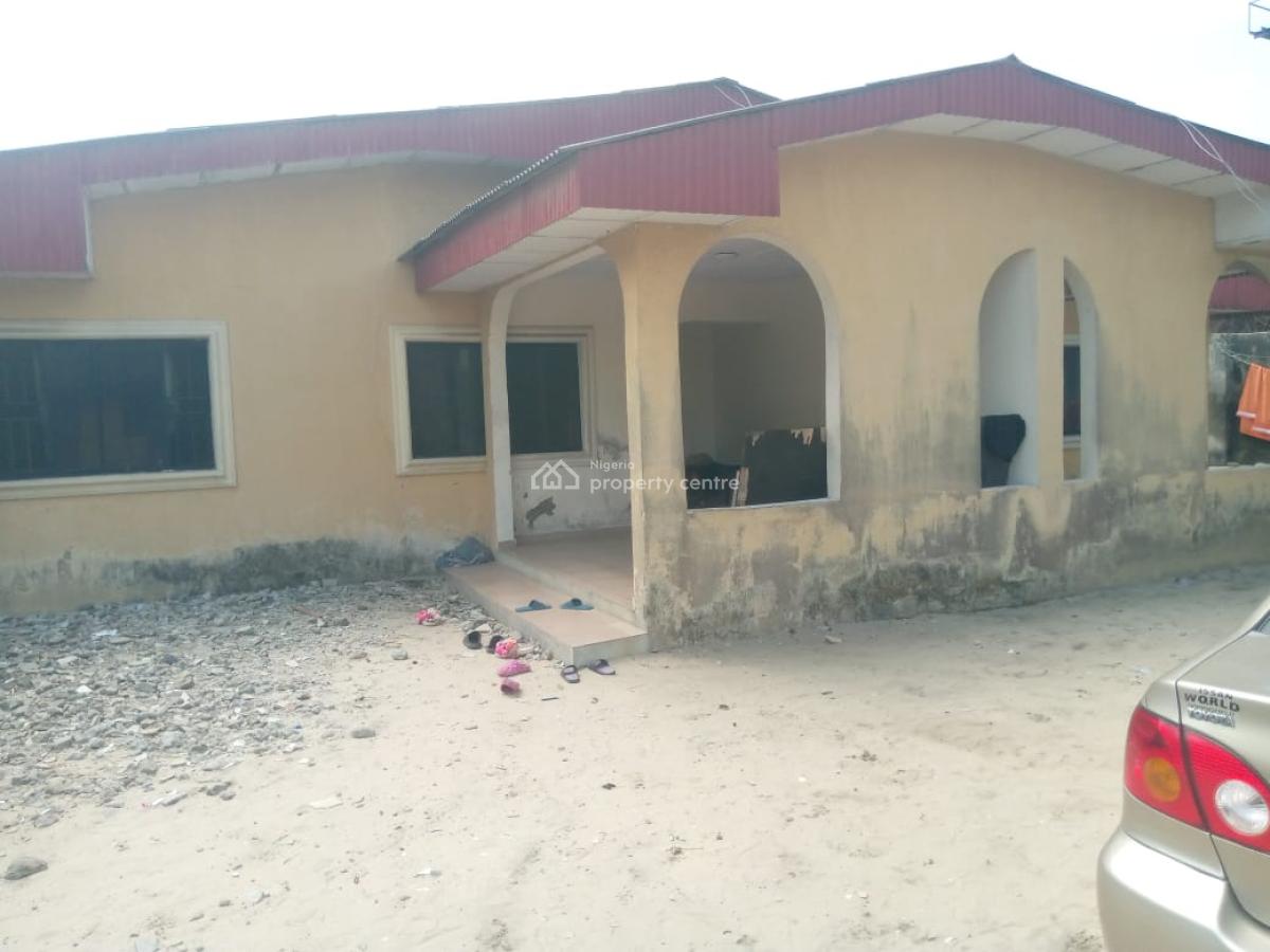 Very Spacious and Beautiful Well Maintained 2 Bedroom Apartment, Phase 2, Lakowe, Ibeju Lekki, Lagos, Flat / Apartment for Rent