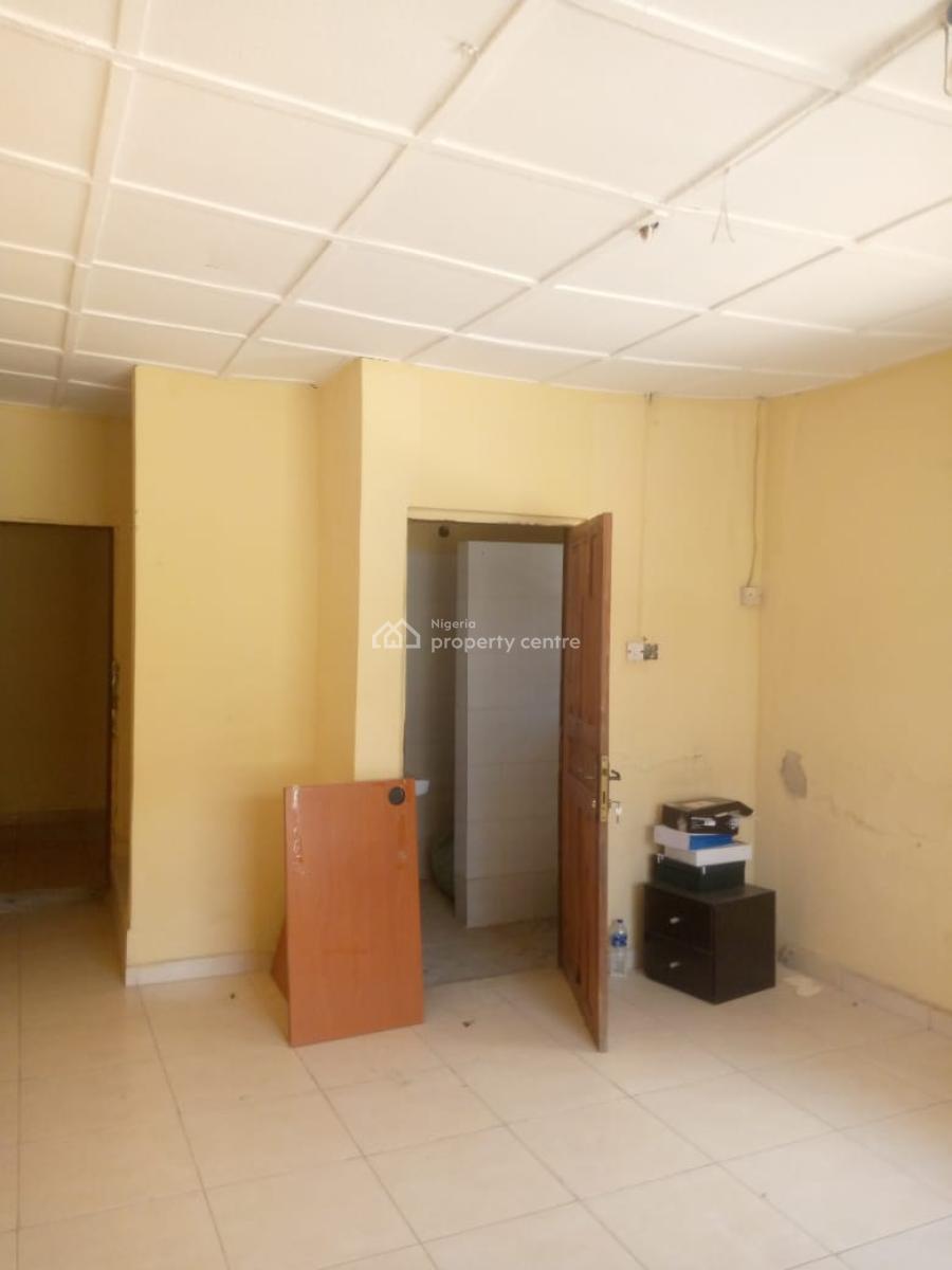 Very Spacious and Beautiful Well Maintained 2 Bedroom Apartment, Phase 2, Lakowe, Ibeju Lekki, Lagos, Flat / Apartment for Rent