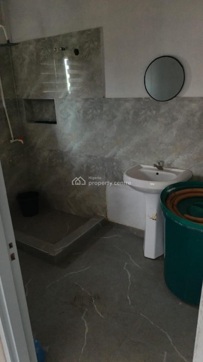 Self Parking 3 Bedroom Flat Apartment, Agidingbi, Ikeja, Lagos, Flat / Apartment for Rent