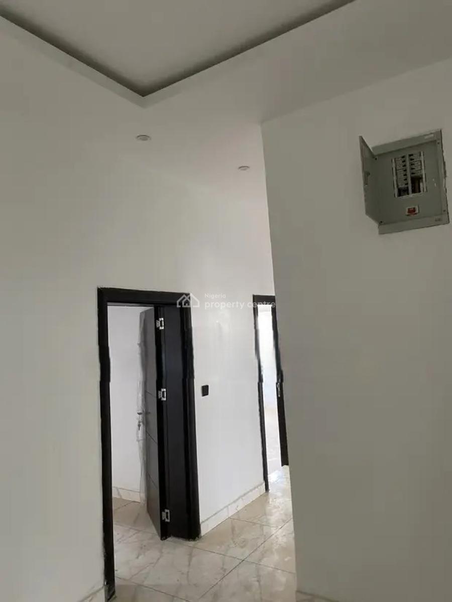 4 Bedroom Semi -detach Duplex with Excellent Facilities in Lugbe, Lugbe District. Abuja - Nigeria., Sabon Lugbe, Lugbe District, Abuja, Semi-detached Duplex for Sale