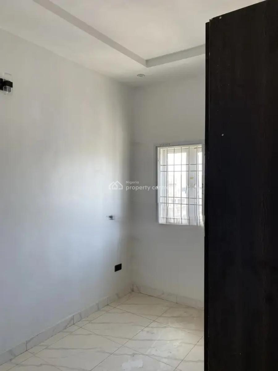 4 Bedroom Semi -detach Duplex with Excellent Facilities in Lugbe, Lugbe District. Abuja - Nigeria., Sabon Lugbe, Lugbe District, Abuja, Semi-detached Duplex for Sale