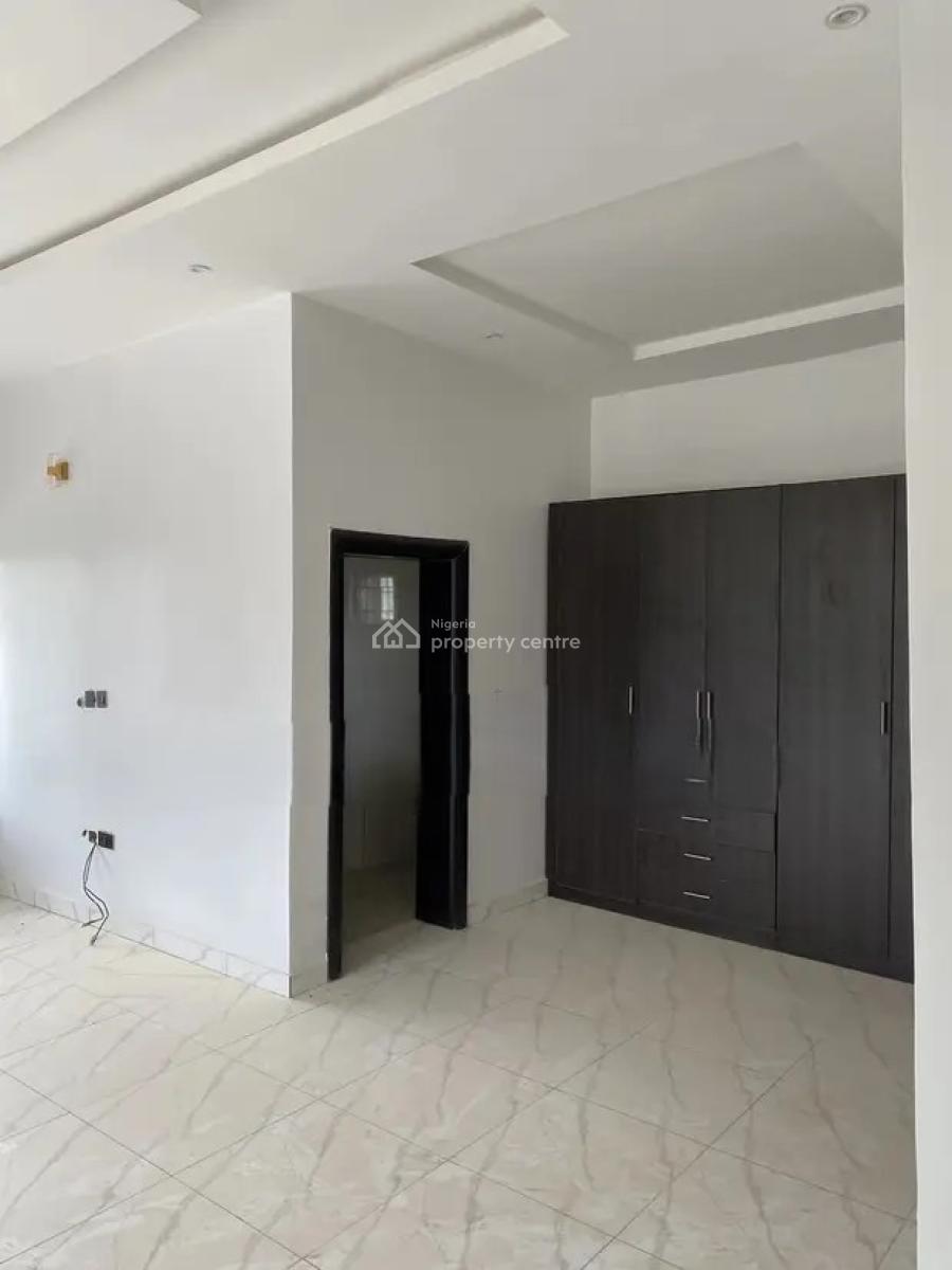 4 Bedroom Semi -detach Duplex with Excellent Facilities in Lugbe, Lugbe District. Abuja - Nigeria., Sabon Lugbe, Lugbe District, Abuja, Semi-detached Duplex for Sale