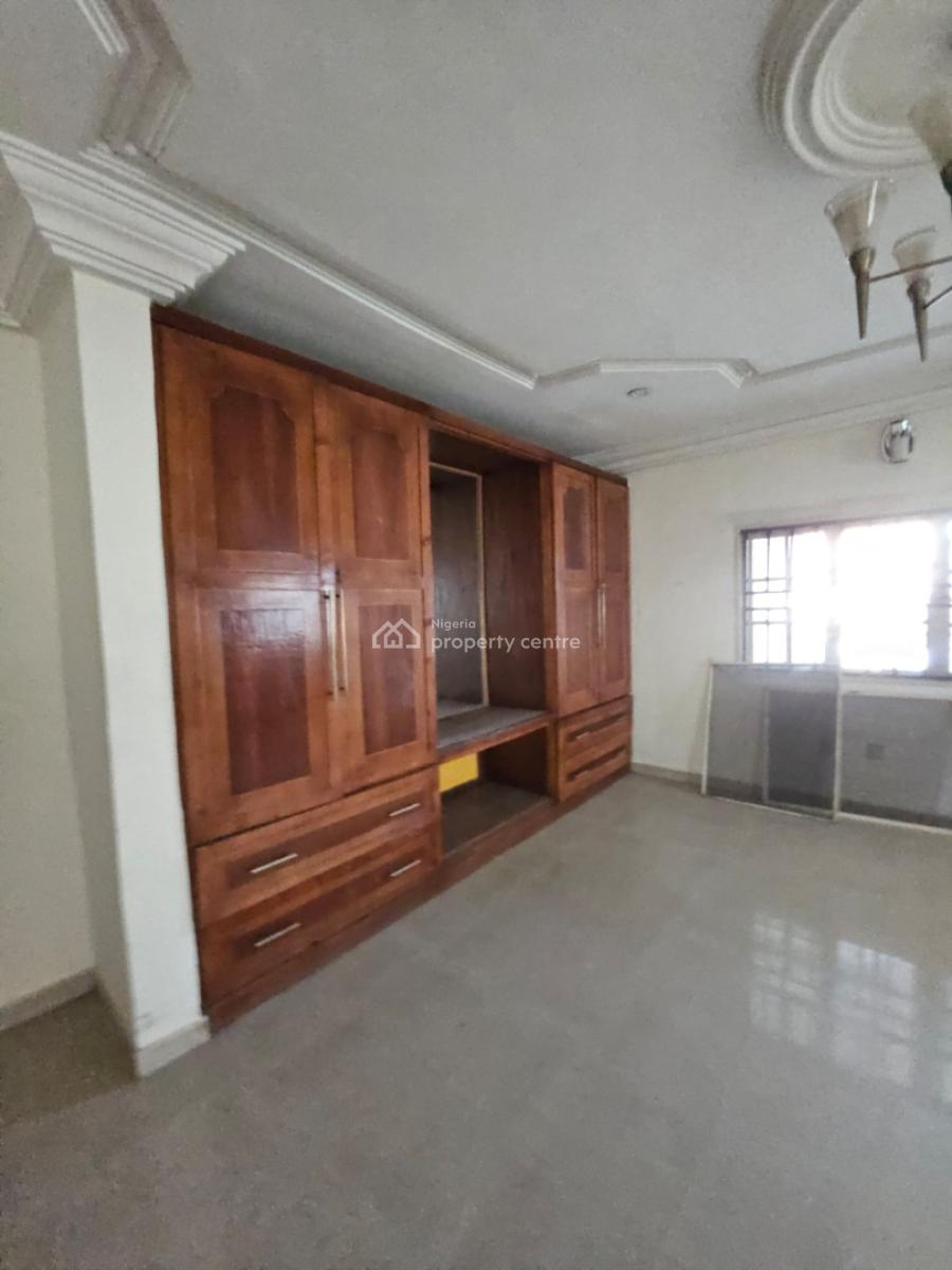 5 Bedroom Duplex, Gra Phase 1, Magodo, Lagos, Detached Duplex for Rent