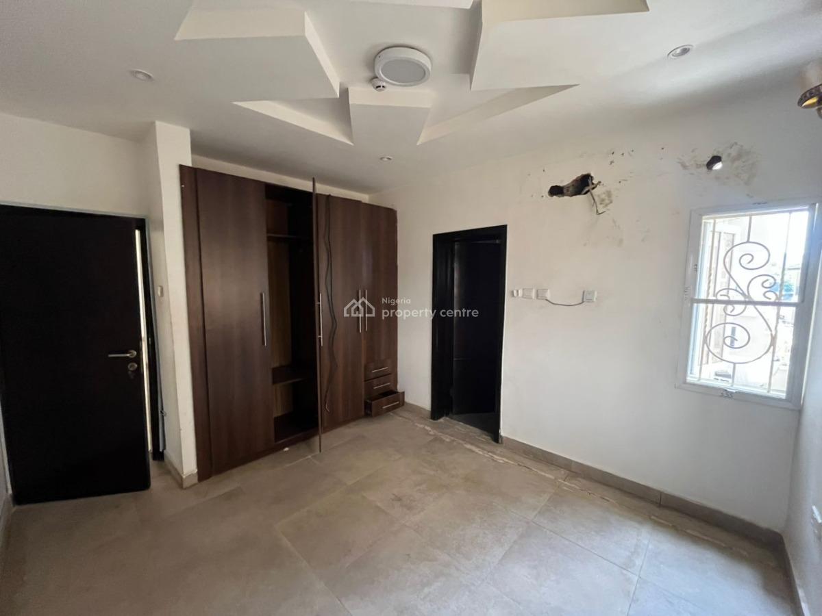 Fully Serviced 4 Bedroom Semi Detached House with Bq, Ikeja Gra, Ikeja, Lagos, Semi-detached Duplex for Rent