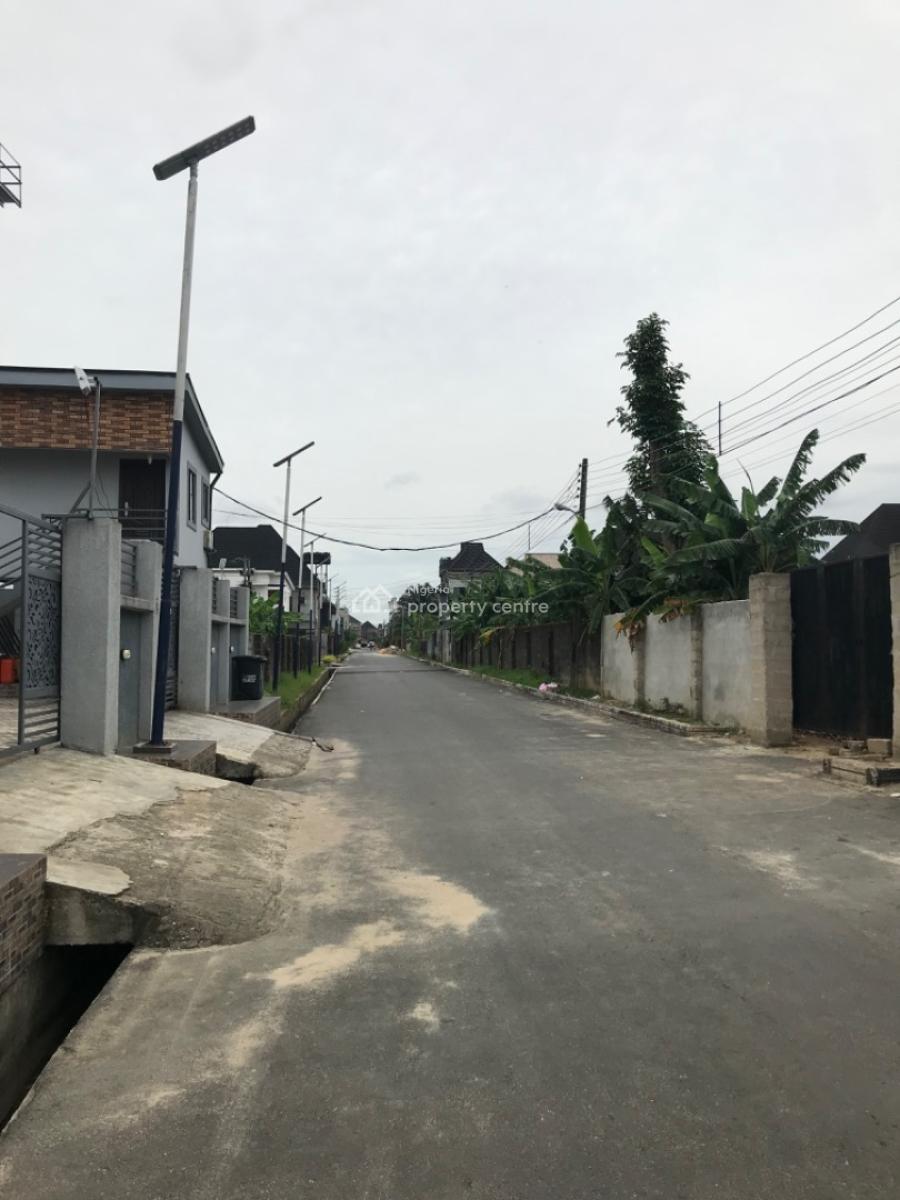 3 Bedroom Apartment in a Gated Estate Wt Federal Light, Shell Cooperative, Eliozu, Port Harcourt, Rivers, Flat / Apartment for Rent