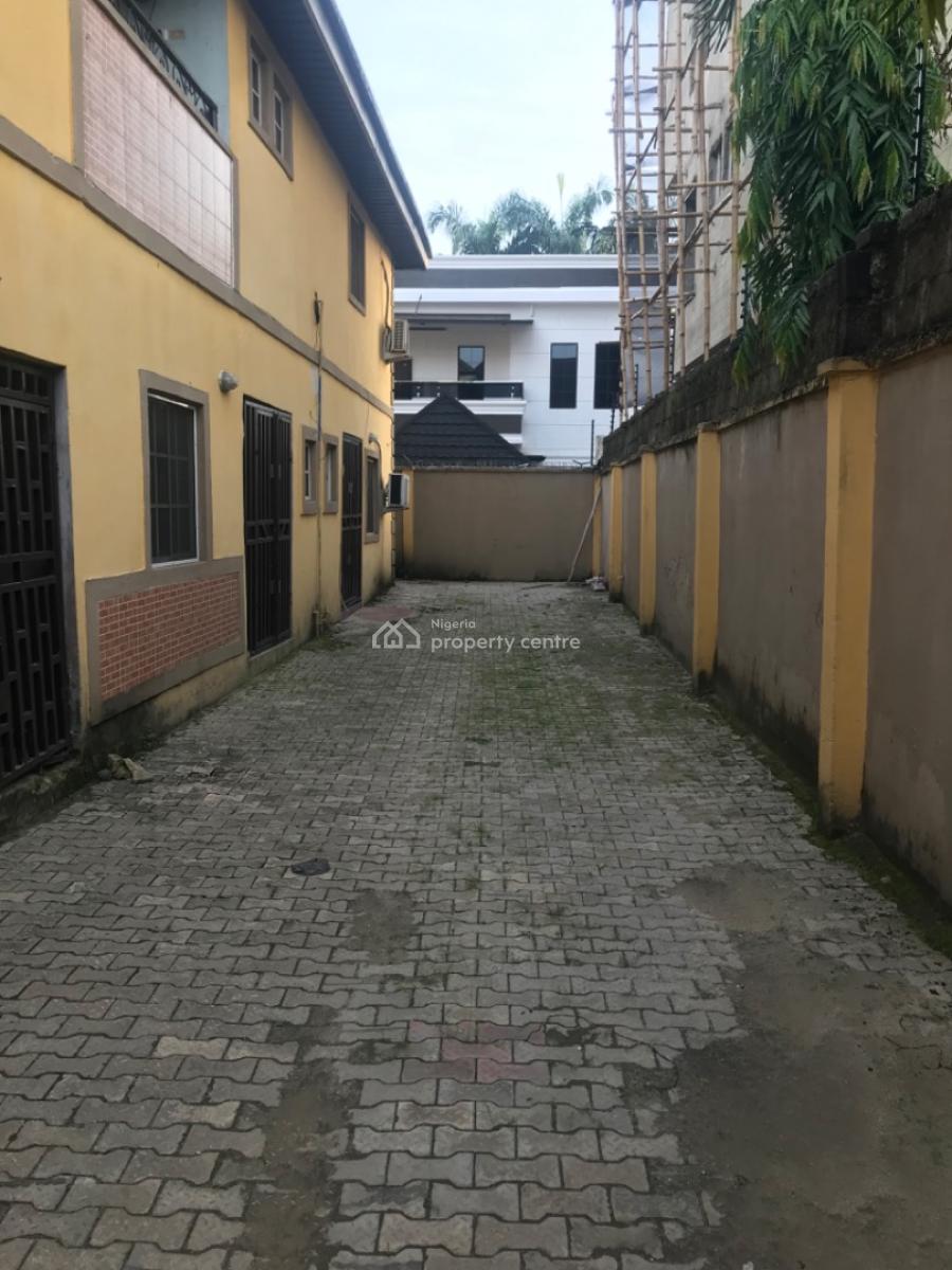 2 Bedroom Apartment in a Gated Estate Wt Federal Light, Shell Cooperative, Eliozu, Port Harcourt, Rivers, Flat / Apartment for Rent