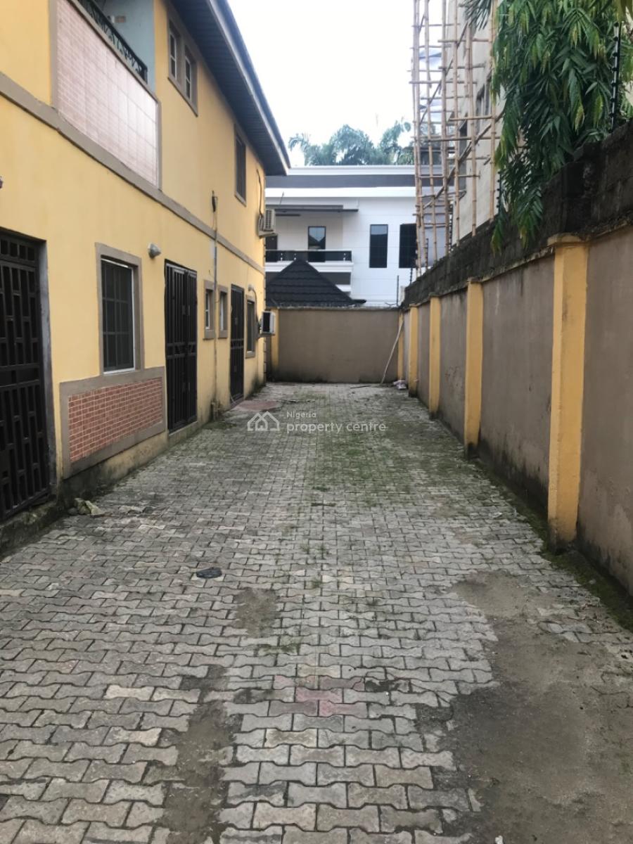 2 Bedroom Apartment in a Gated Estate Wt Federal Light, Shell Cooperative, Eliozu, Port Harcourt, Rivers, Flat / Apartment for Rent