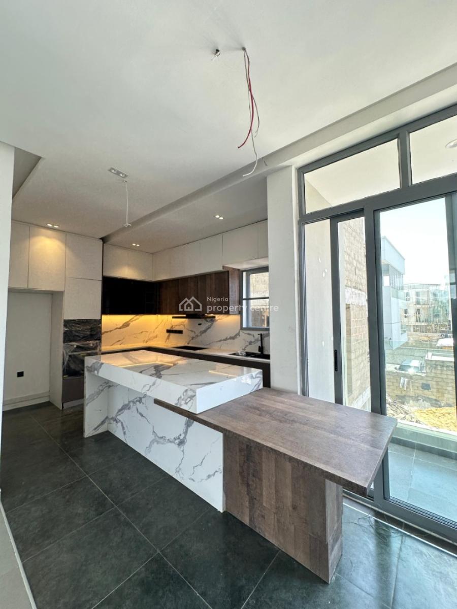 Luxury Spacious 3 Bedroom Terrace Duplex with Bq, Lekki Phase 1, Lekki, Lagos, Terraced Duplex for Sale