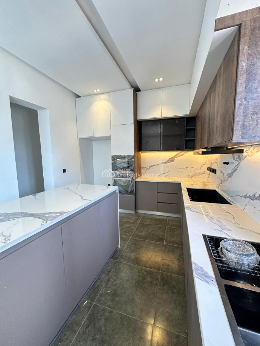 Luxury Spacious 3 Bedroom Terrace Duplex with Bq, Lekki Phase 1, Lekki, Lagos, Terraced Duplex for Sale