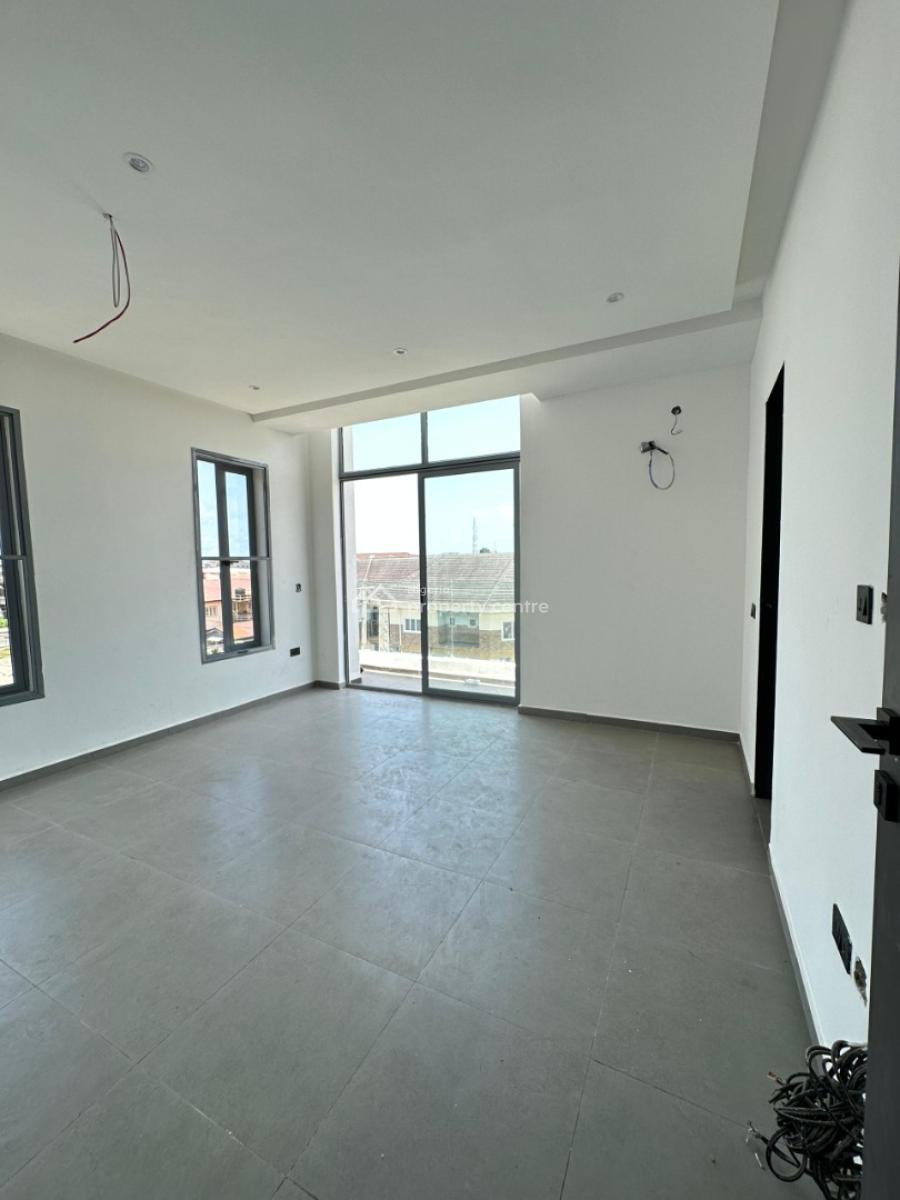 Luxury Spacious 3 Bedroom Terrace Duplex with Bq, Lekki Phase 1, Lekki, Lagos, Terraced Duplex for Sale
