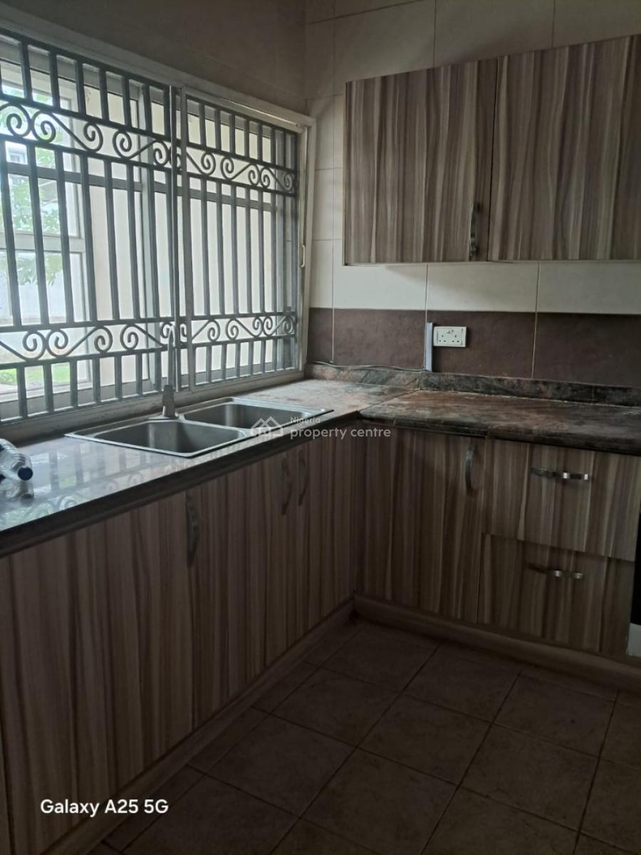 Luxury 3 Bedroom Flat, Ikeja Gra, Ikeja, Lagos, Flat / Apartment for Rent
