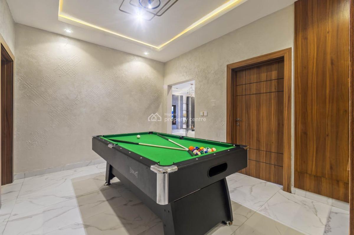 Luxury Three Bedroom Apartment, Lekki Phase 1, Lekki, Lagos, House Short Let