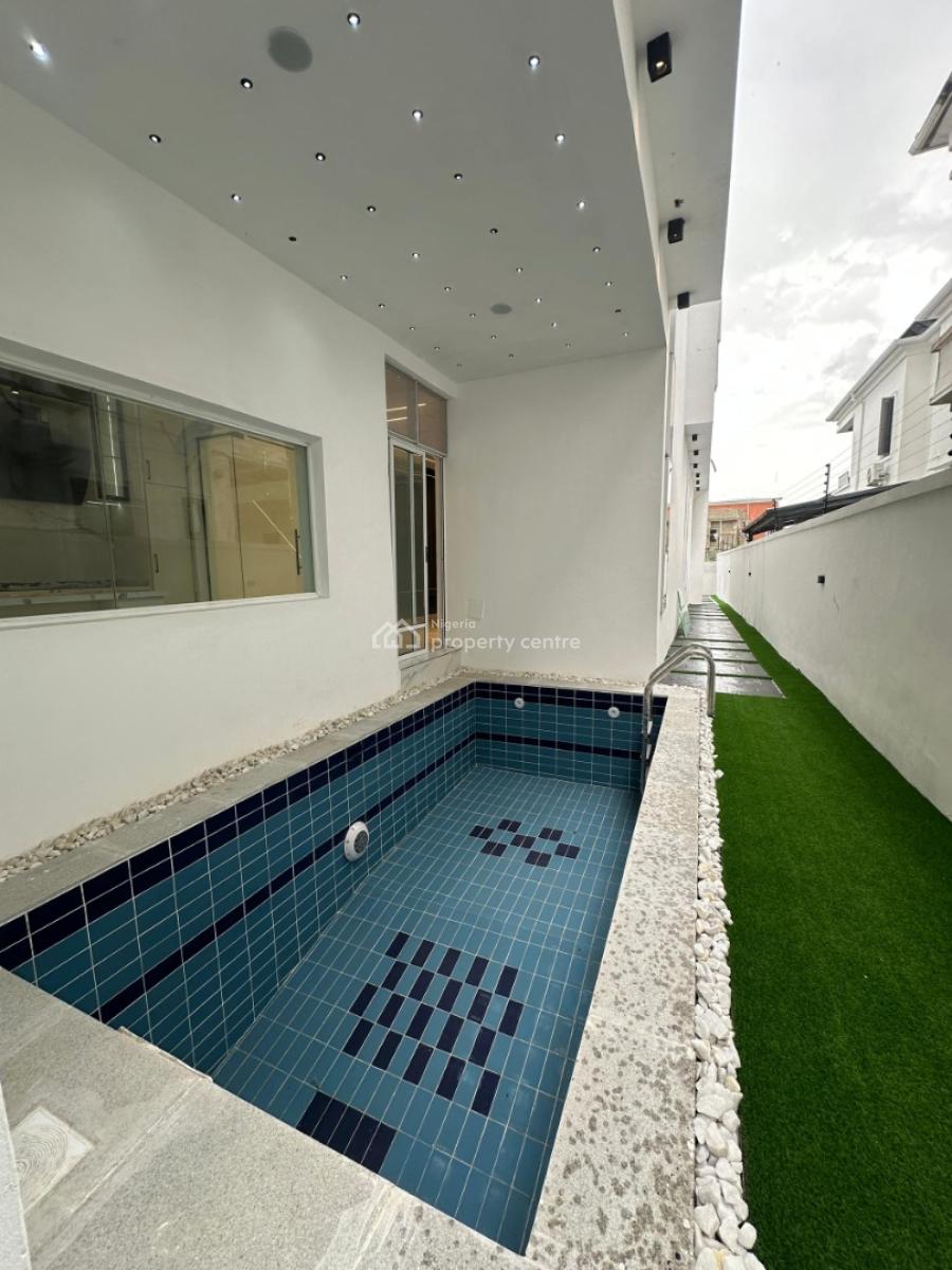 Luxury Spacious 5 Bedroom Fully Detached Duplex with Bq, Ologolo, Lekki, Lagos, Detached Duplex for Sale
