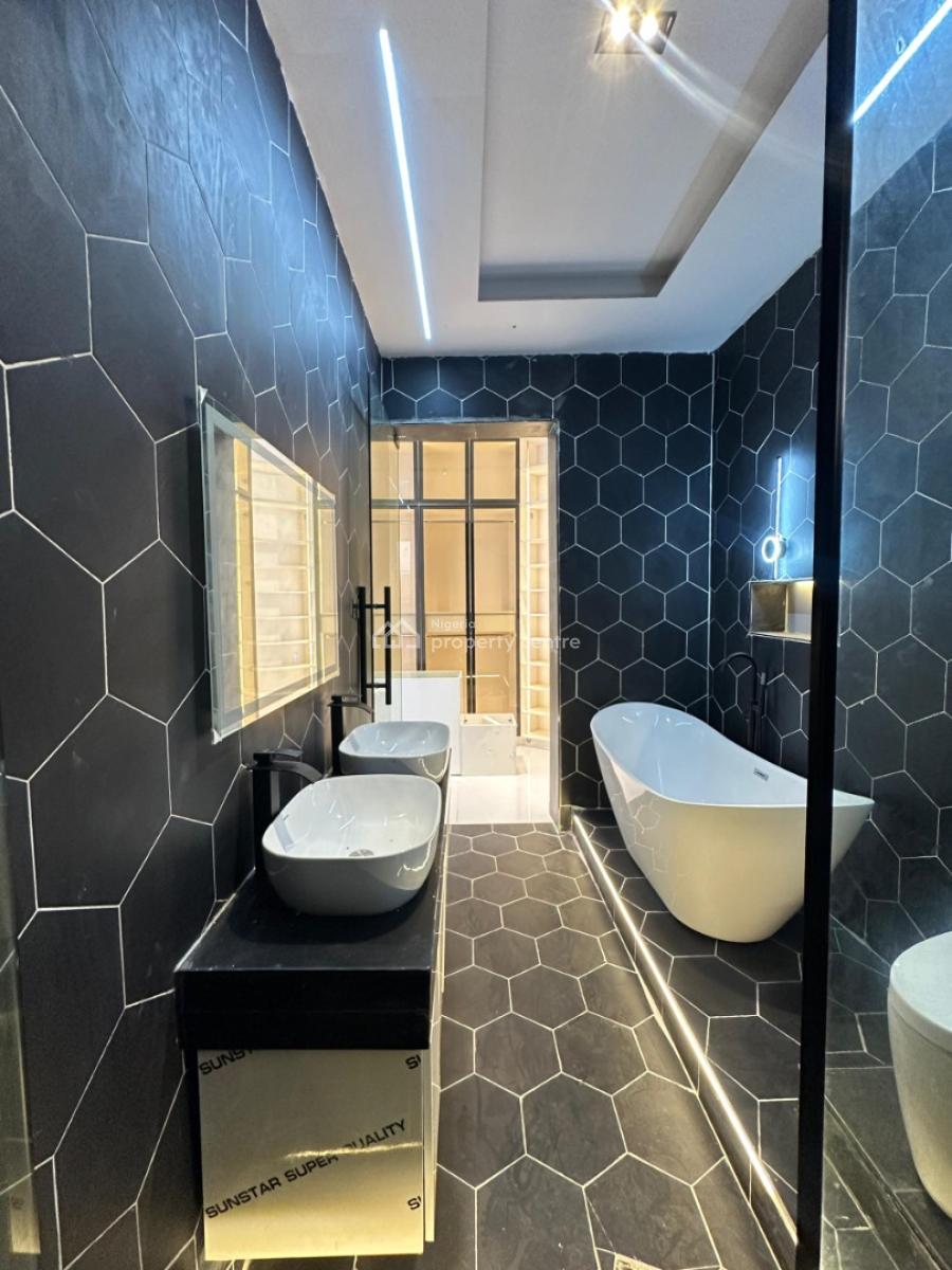 Luxury Spacious 5 Bedroom Fully Detached Duplex with Bq, Ologolo, Lekki, Lagos, Detached Duplex for Sale