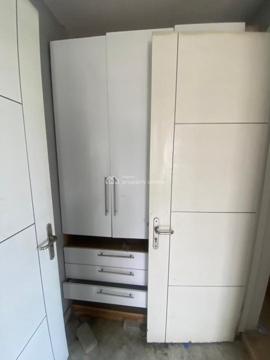Spacious 3 Bedroom Duplex with Separate Compound in a Gated Estate, Ikate Right, Ikate, Lekki, Lagos, Terraced Bungalow for Sale