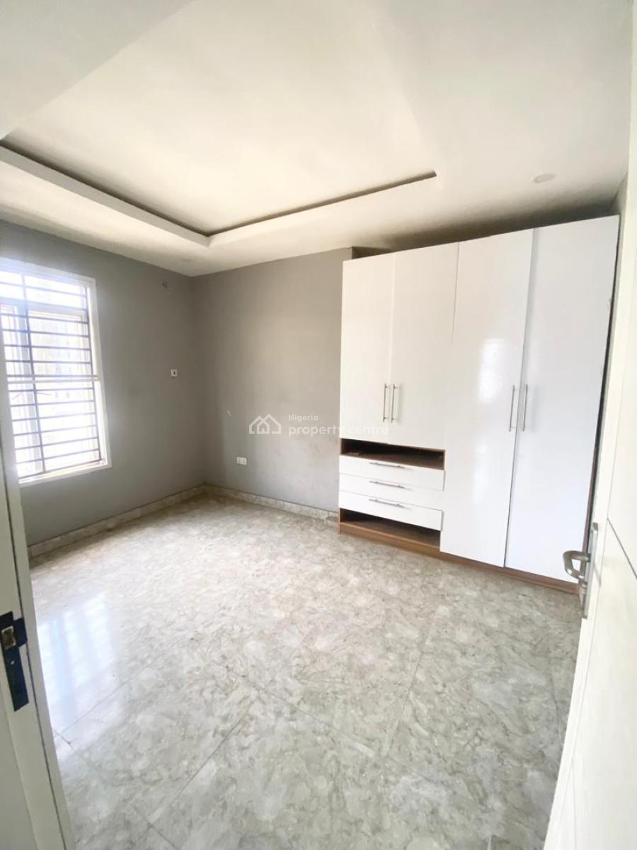 Spacious 3 Bedroom Duplex with Separate Compound in a Gated Estate, Ikate Right, Ikate, Lekki, Lagos, Terraced Bungalow for Sale