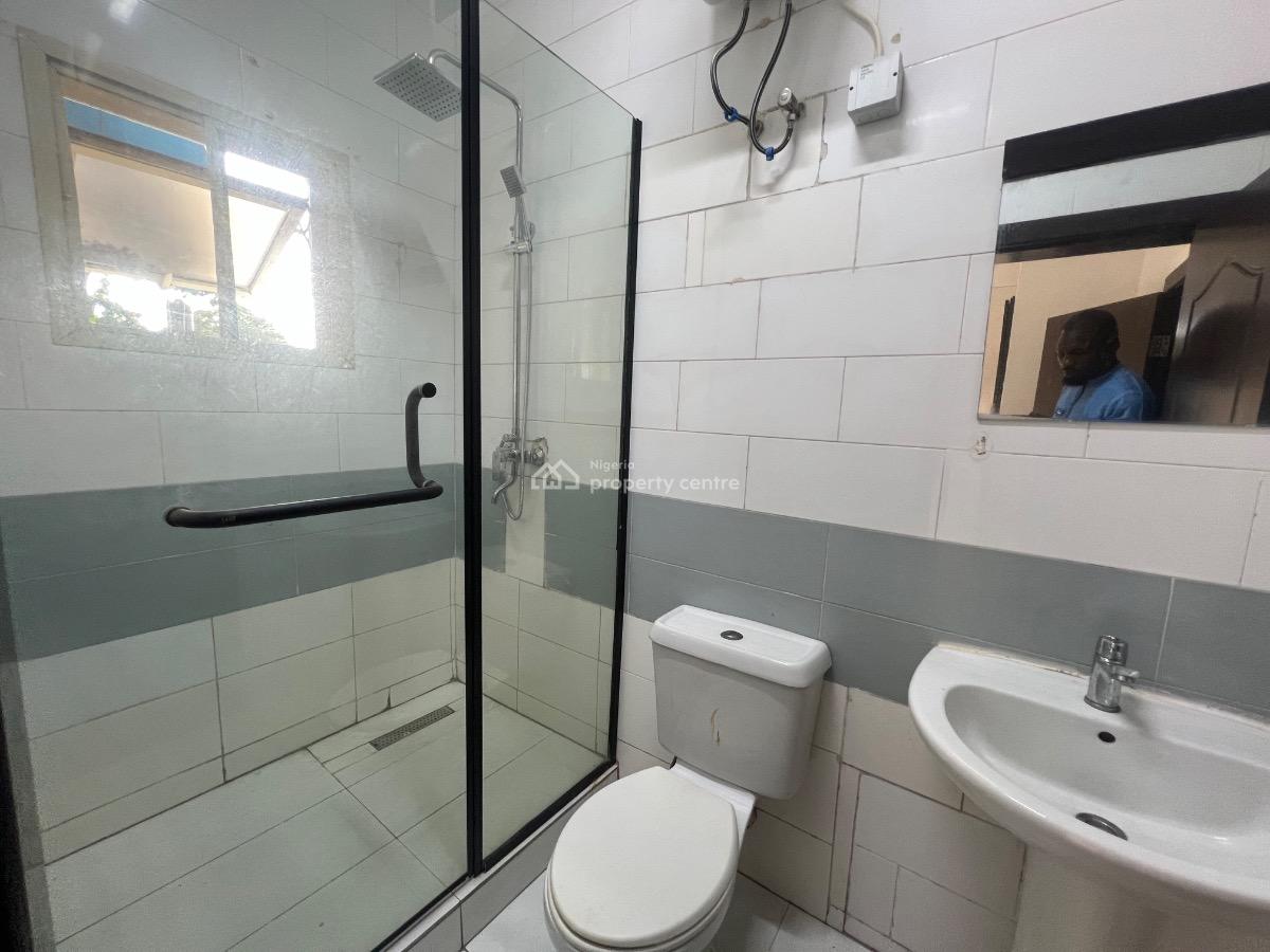 Luxury 3 Bedroom Apartment with Bq, Off Admiralty Way, Lekki Phase 1, Lekki, Lagos, Flat / Apartment for Rent