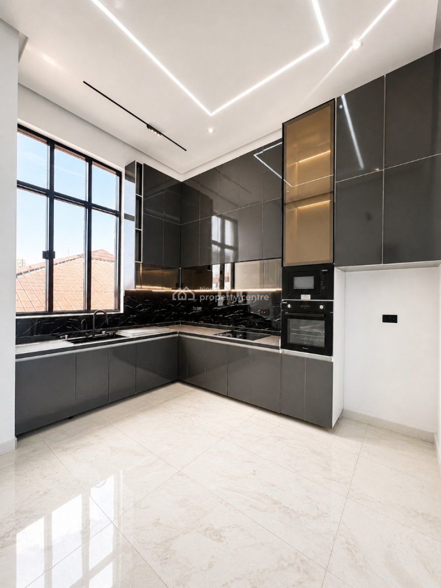 Luxury 2 Bedroom Apartment with Swimming Pool in an Estate, Lekki Phase 1, Lekki, Lagos, Flat / Apartment for Sale