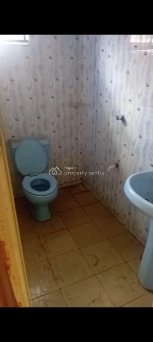 2 Bedroom Flat, Ijede Area, Ikorodu, Lagos, Flat / Apartment for Rent