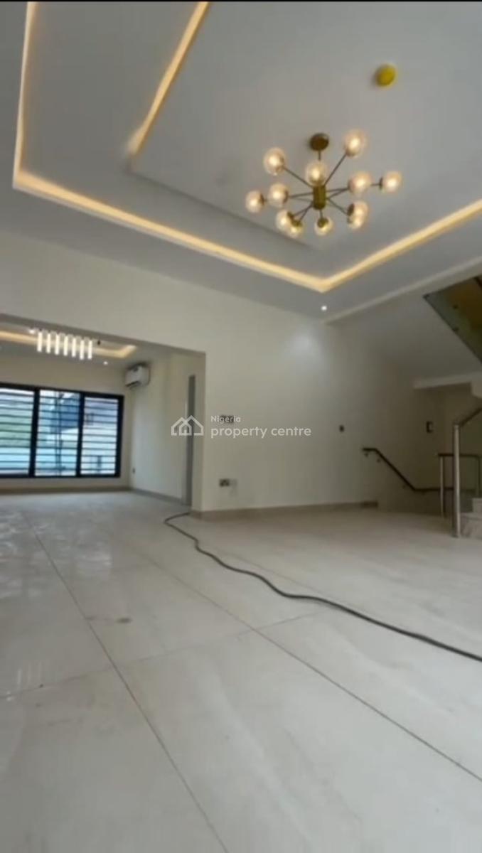 Newly Built Smart 3-bedrooms Terrace + 2 Rooms, Maitama District, Abuja, Terraced Duplex for Rent